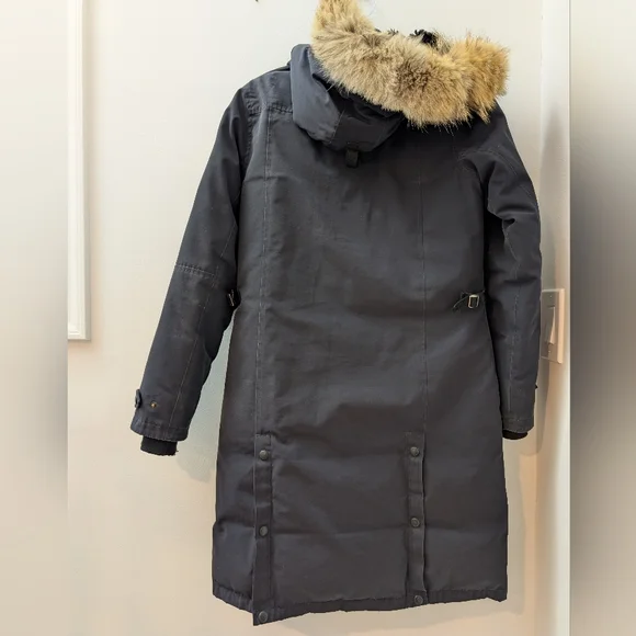 Canada Goose Kensington Parka Navy Jacket with Fur Size MD - Picture 8 of 13